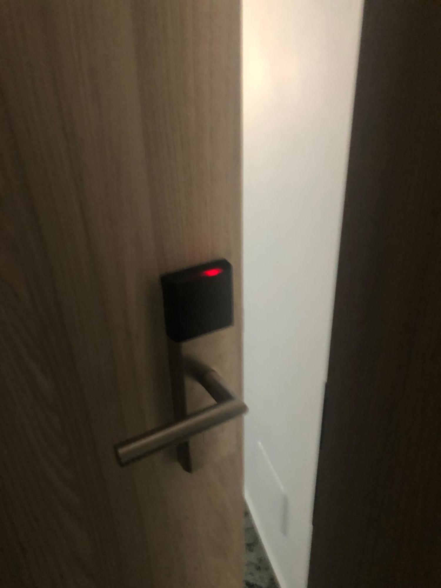 Sub Cetate Hotell Rîşnov Eksteriør bilde